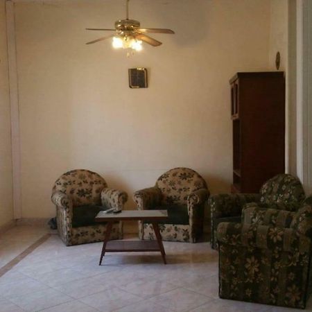 Elegant Heliopolis, Studio-apartment Il Il Cairo Esterno foto
